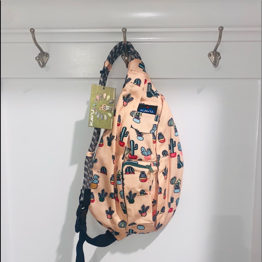 Replica Kavu Cactus Rope Sling Bag - Pink
